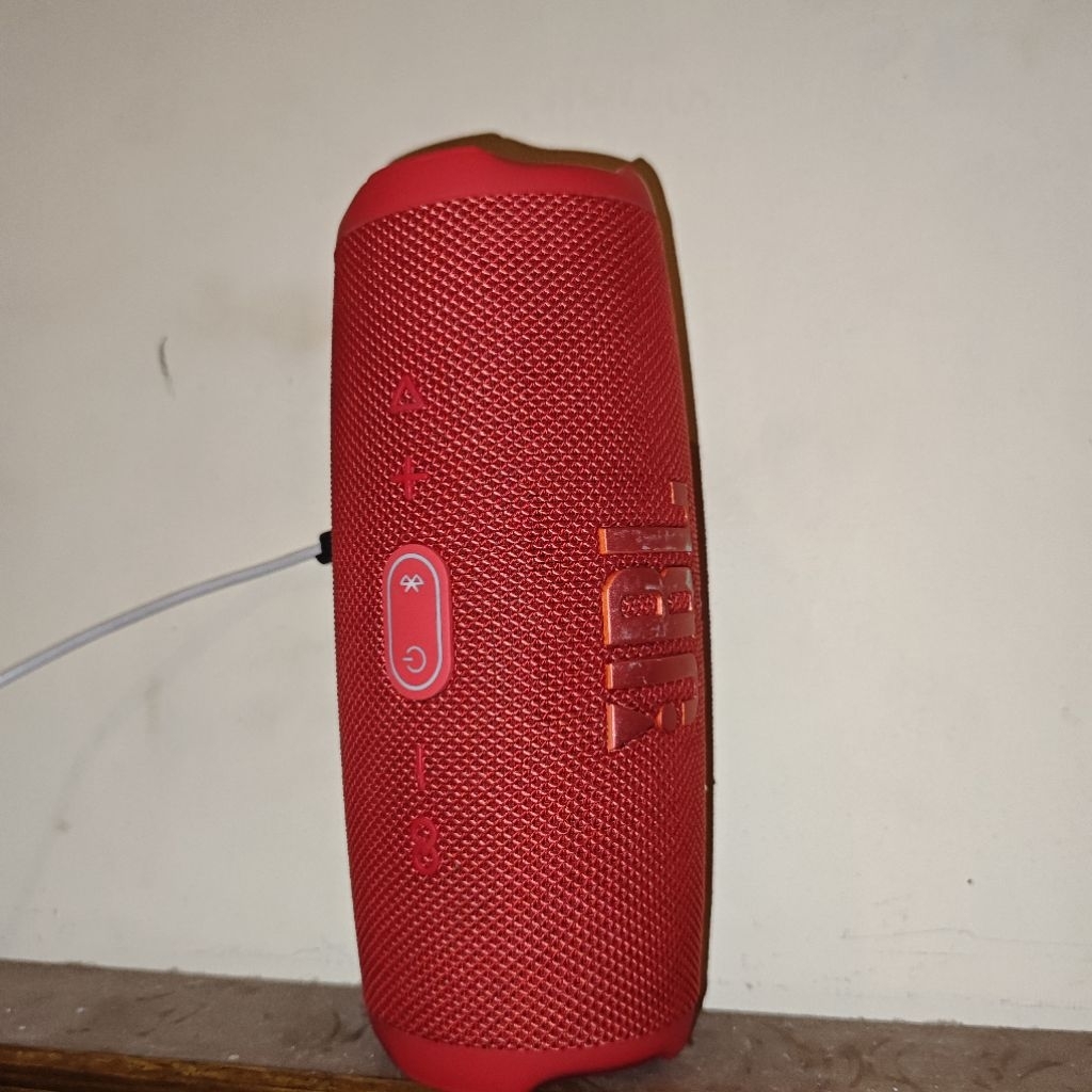 JBL Charge 5