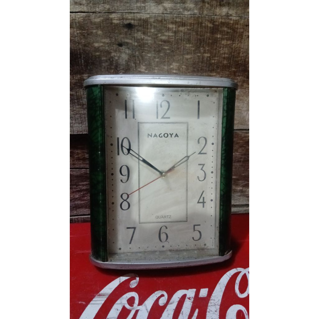 Jam dinding 75k jadul antik kuno lawas vintage display mati
