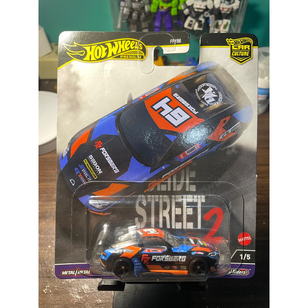 Hotwheels 2023 Nissan Z Slide Street