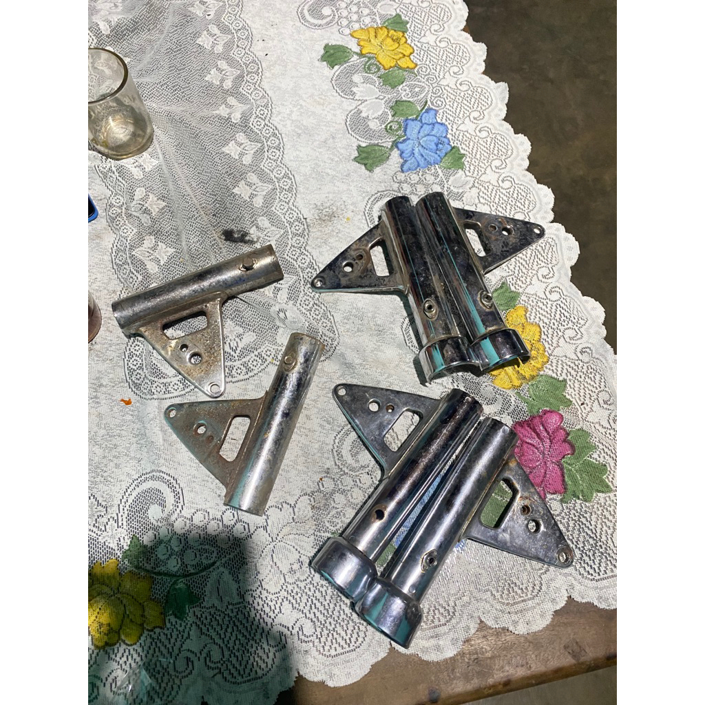 pangkon lampu depan gl100 original 79 style