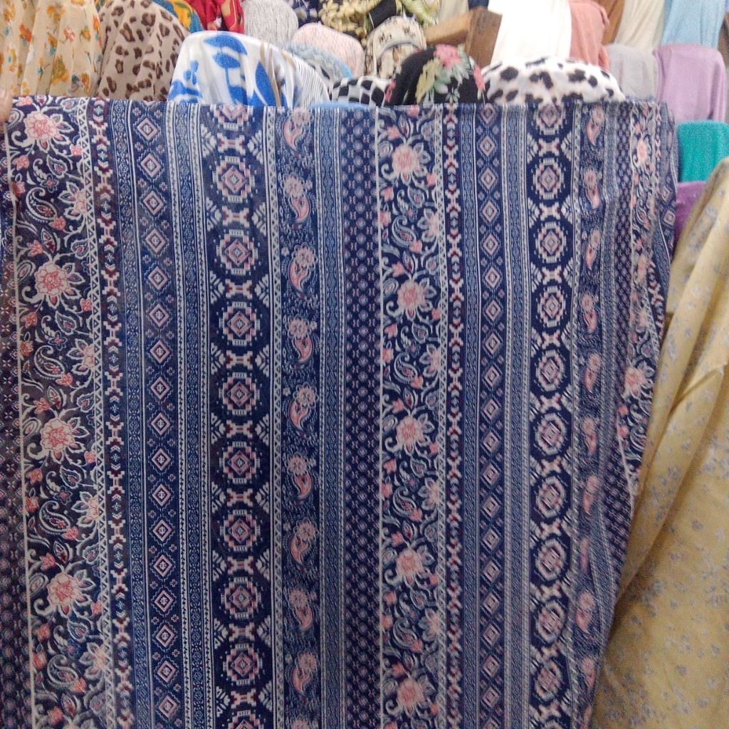 Kain Sifon Ceruty Motif Garis Vertikal Etnik Biru Navy Pink - Bahan Dress/Tunik Kyt