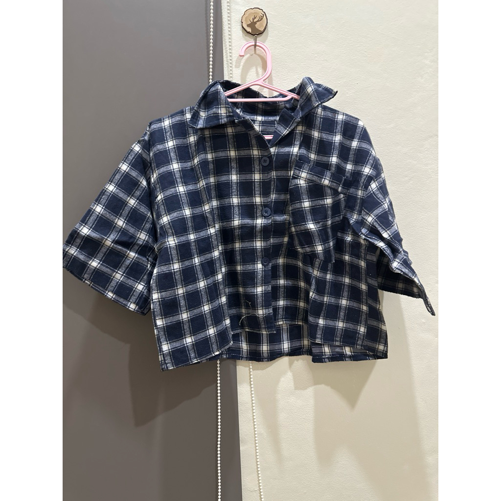 kemeja flanel crop top wanita