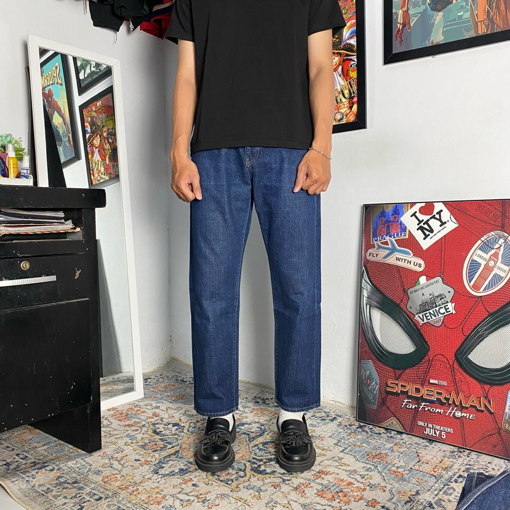 UNIQLO SELVEDGE BLUE JEANS