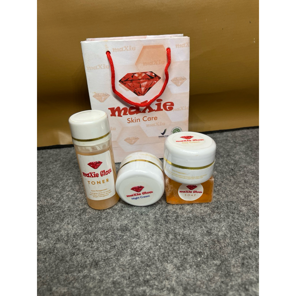 (COD) KEMASAN LAMA PAKET CREAM MAXIE GLOW SESUAI GAMBAR
