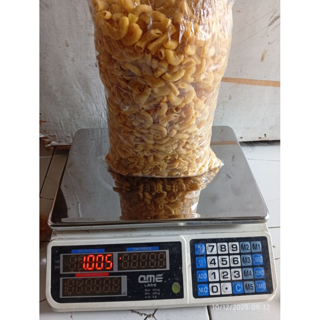 Makroni bantet/makroni ngehe/makroni renyah