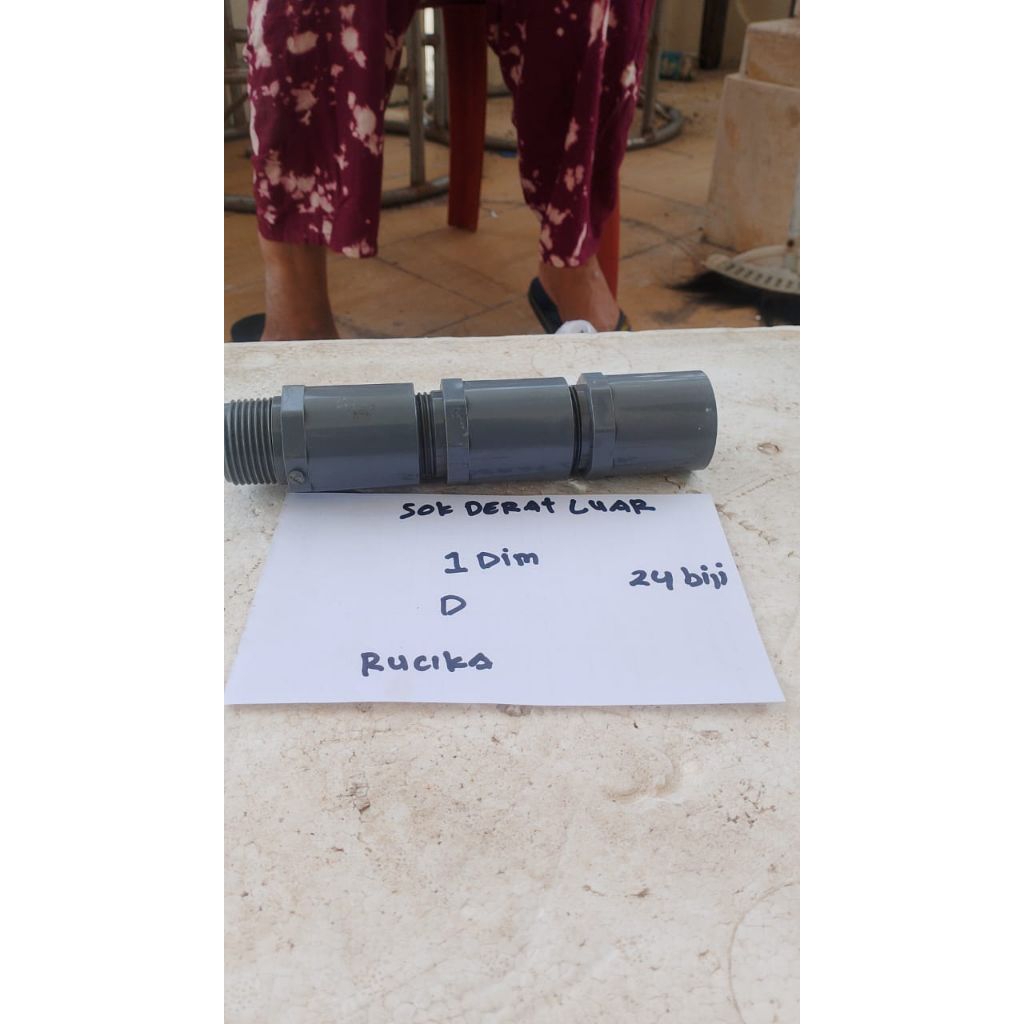 sok drat luar 1 inch rucika D