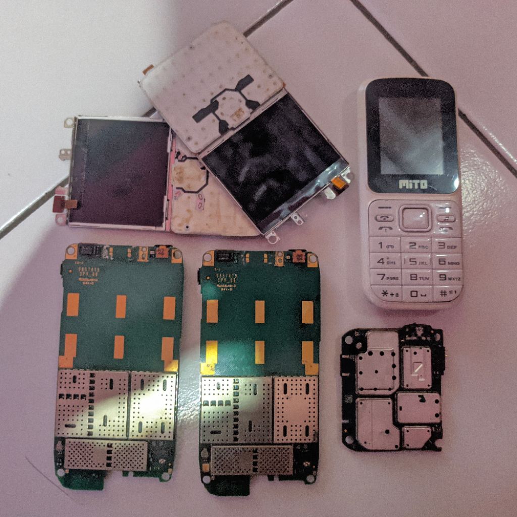 Nokia Samsung Blackberry Hp Jadul Rongsok Anggap Matot