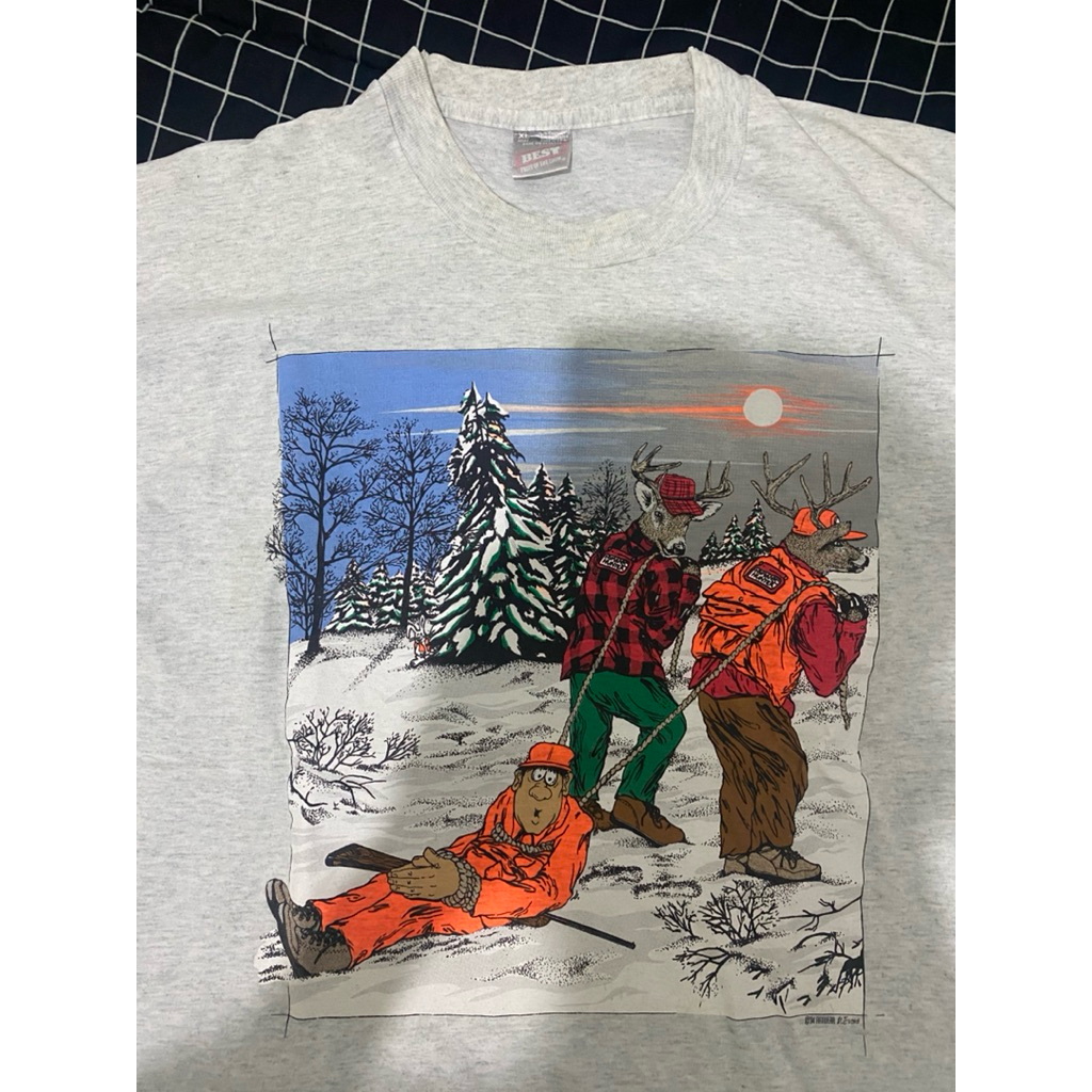 Kaos Vintage Hunting Cartoon Tee