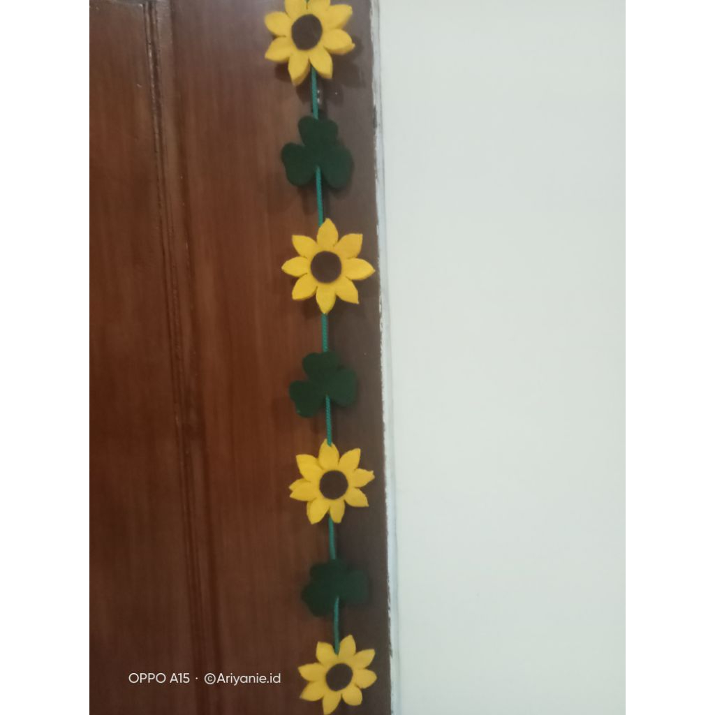 Tirai bunga   /hiasan kelas/hiasan jendela kelas/hiasan kamar /tirai jendela/tirai pintu