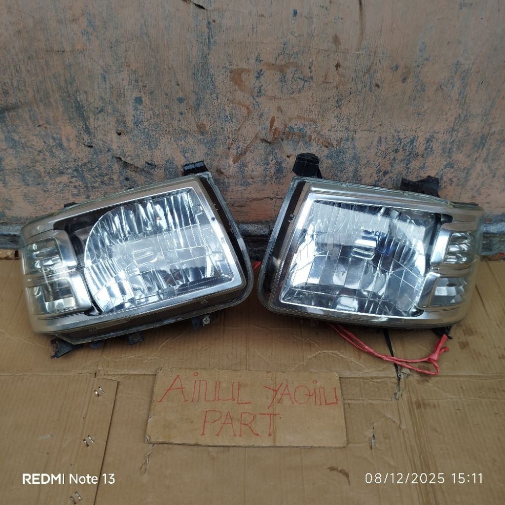 lampu depan headlamp ford Everest ford ranger 2006 2007 2008 original