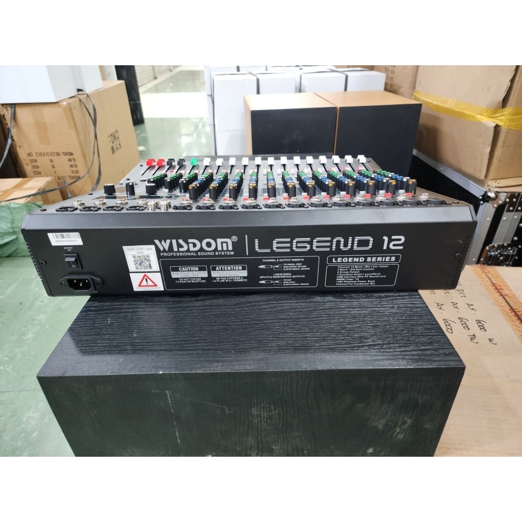 Mixer Audio Wisdom LEGEND 12 / LEGEND12 Channel With Efek 99 dsp