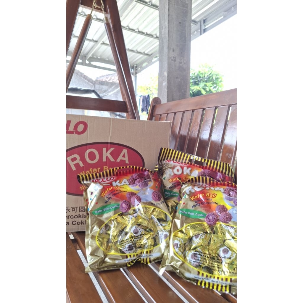 Roka Wafer Coklat Ball