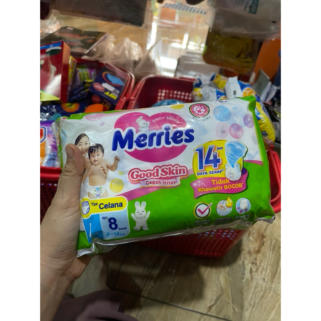 Pampers merries