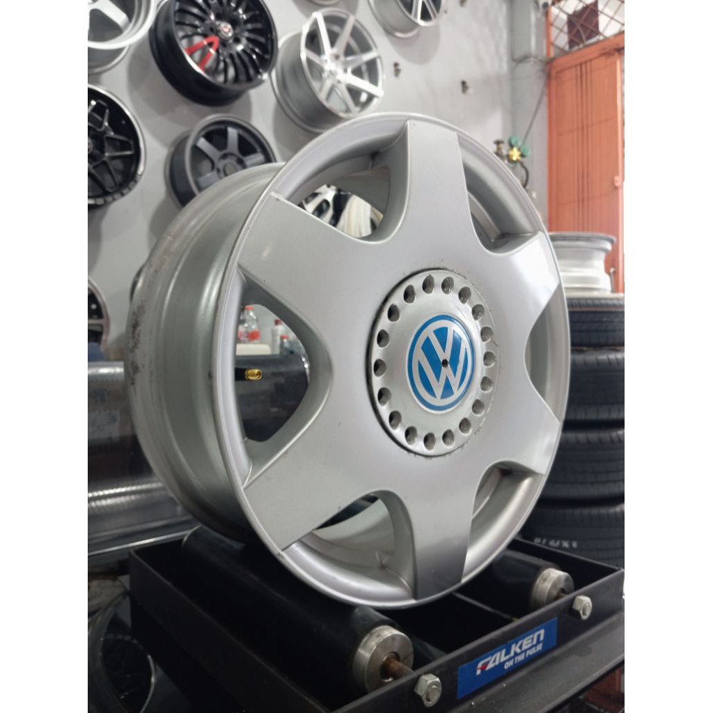 Velg Mobil VW New Beetle