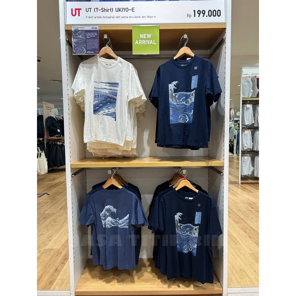UT (T-Shirt) Ukiyo-e Lengan Pendek MEN UNIQLO