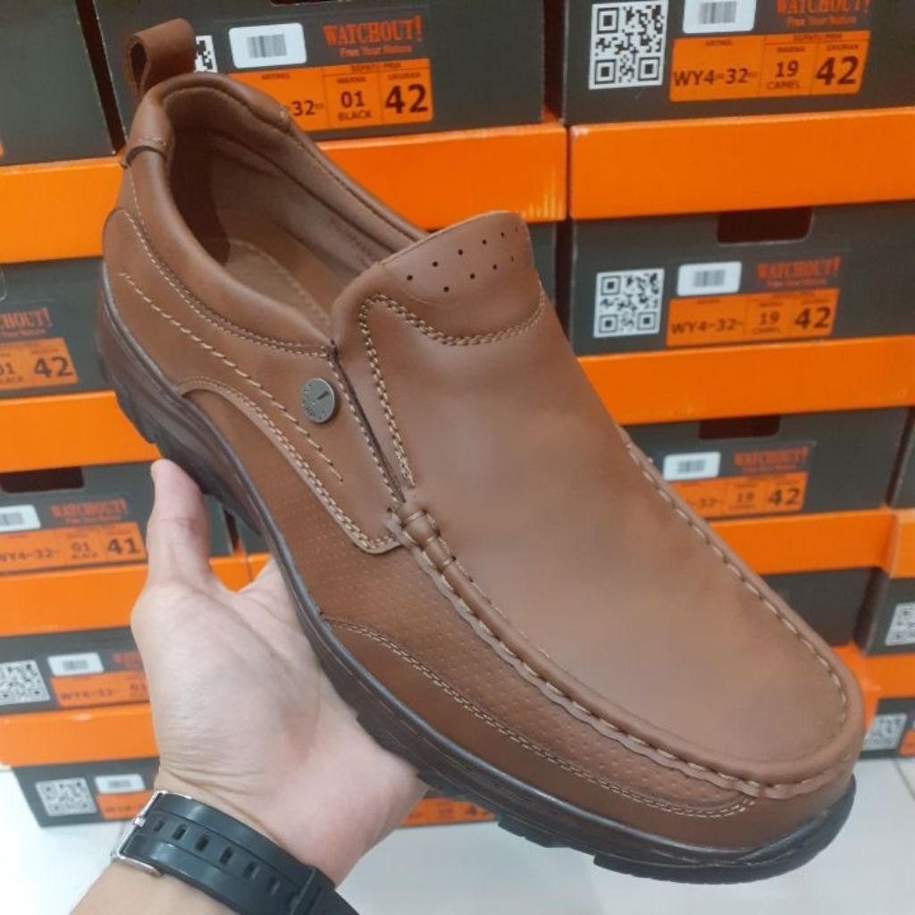 Sepatu Pria Casual Watchout Terbaru 40-44 (100% ORIGINAL)