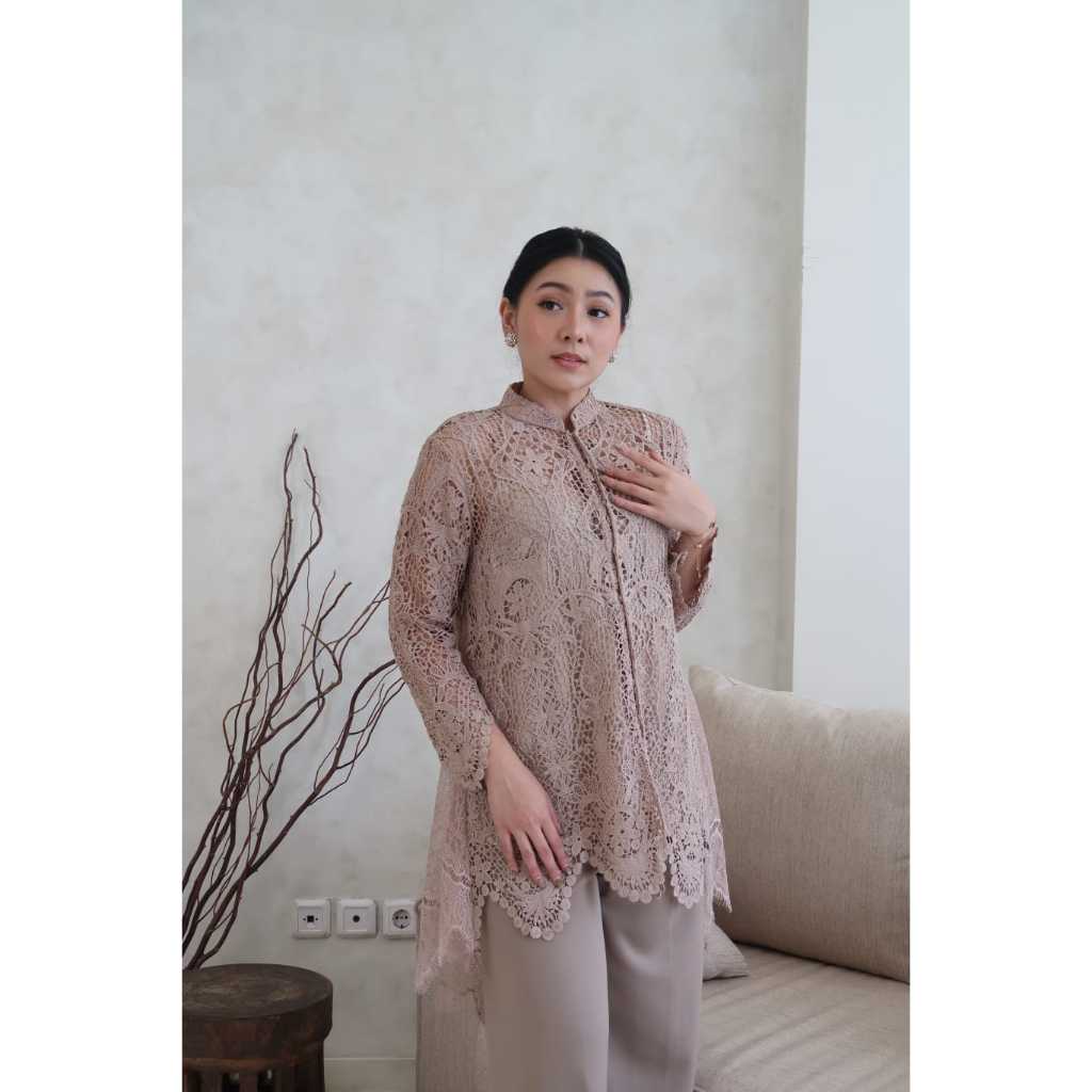 SarahDewanto Kebaya Prada Santili Panjang Coksu
