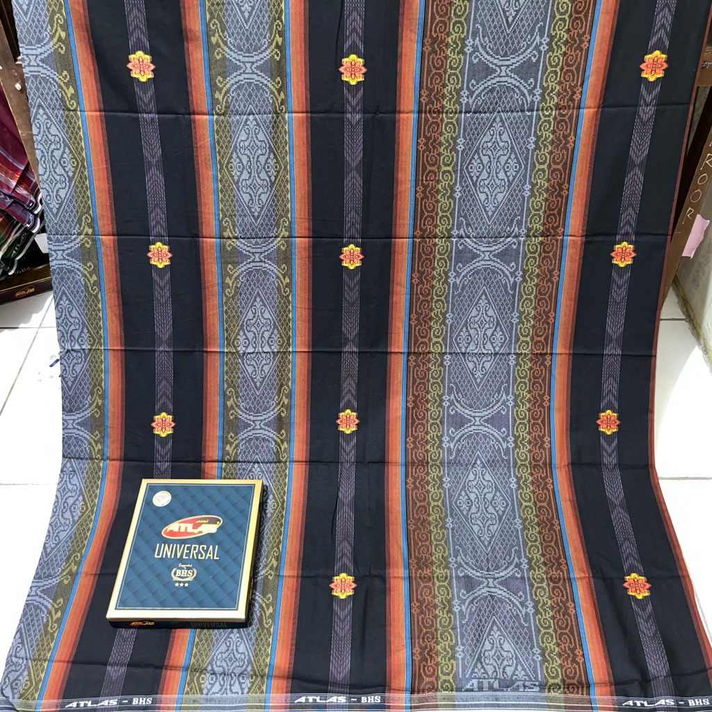 SARUNG ATLAS UNIVERSAL JACQUARD JAGUAR SONGKET ATLAS BHS