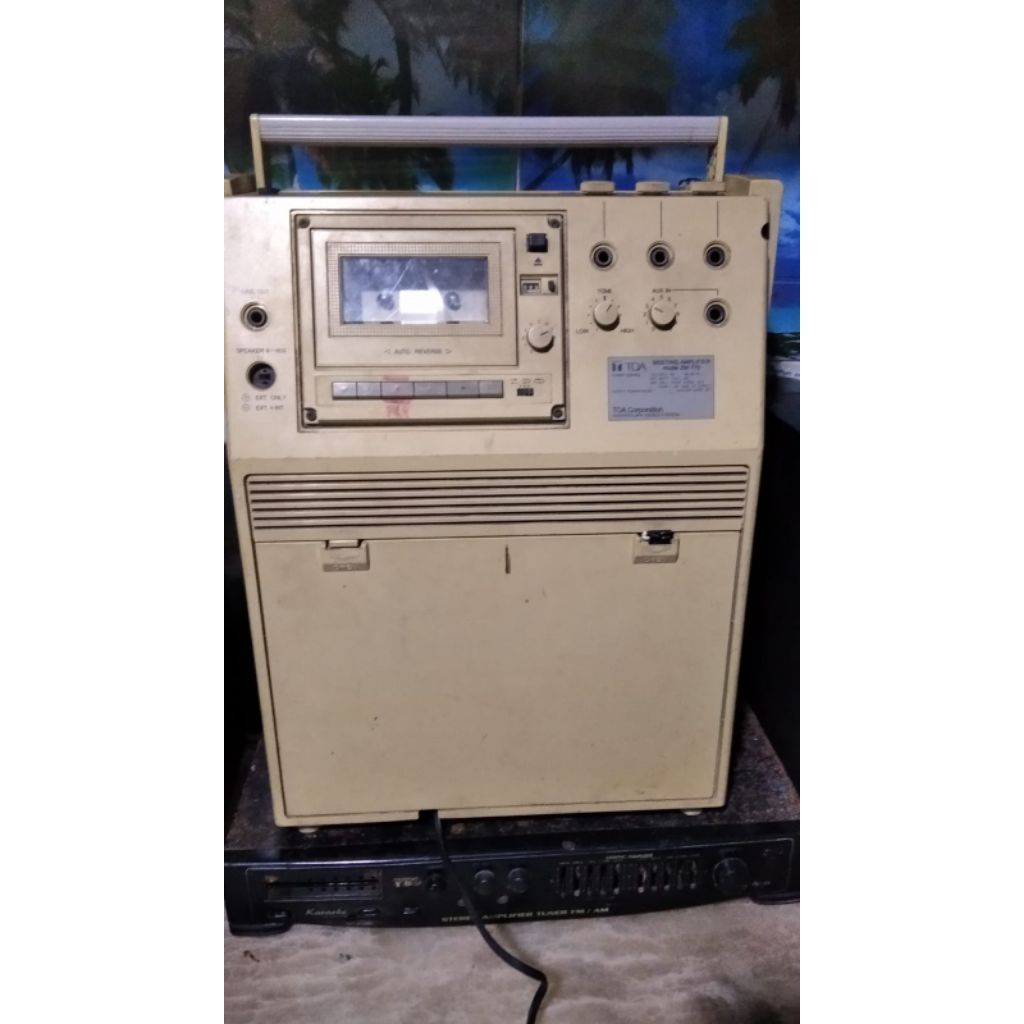 vintage speaker toa meeting amplifier ZW-770