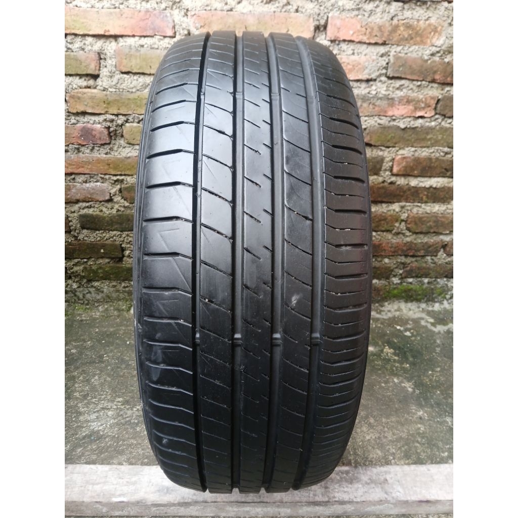 Ban Dunlop 95% 215/55 R17