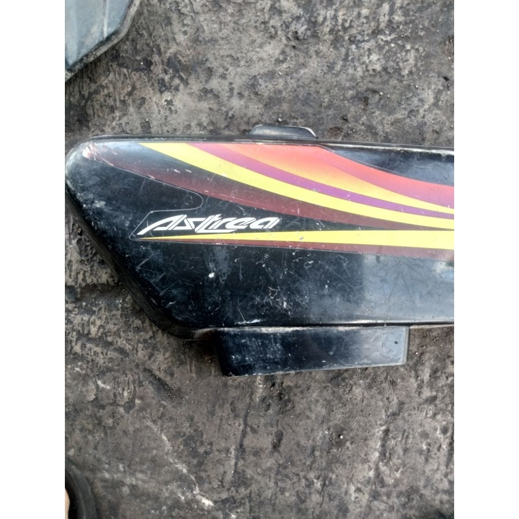 cover aki astrea legenda