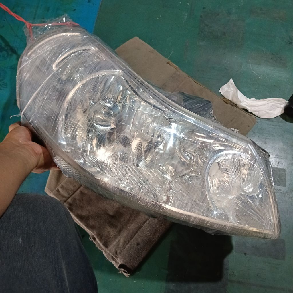 headlamp Suzuki x over sx4 X OVER original