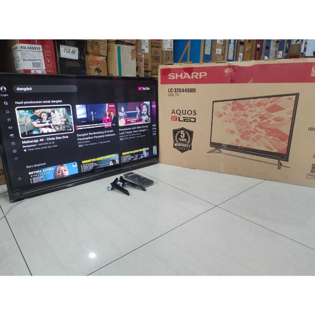 TV LED SHARP SMART 32 INC 32SA4500 KONDISI BEKAS MASIH SEGEL (6589R)
