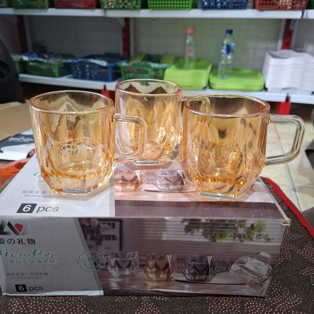 Gelas kaca/Gelas gold estetik/Cangkir gagang/Mug kaca unik (1 kotak isi 6 pcs)