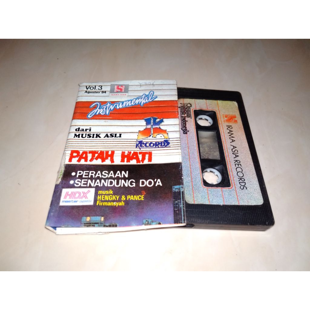 KASET INSTRUMENTAL DARI MUSIK ASLI JK RECORDS "PATAH HATI"