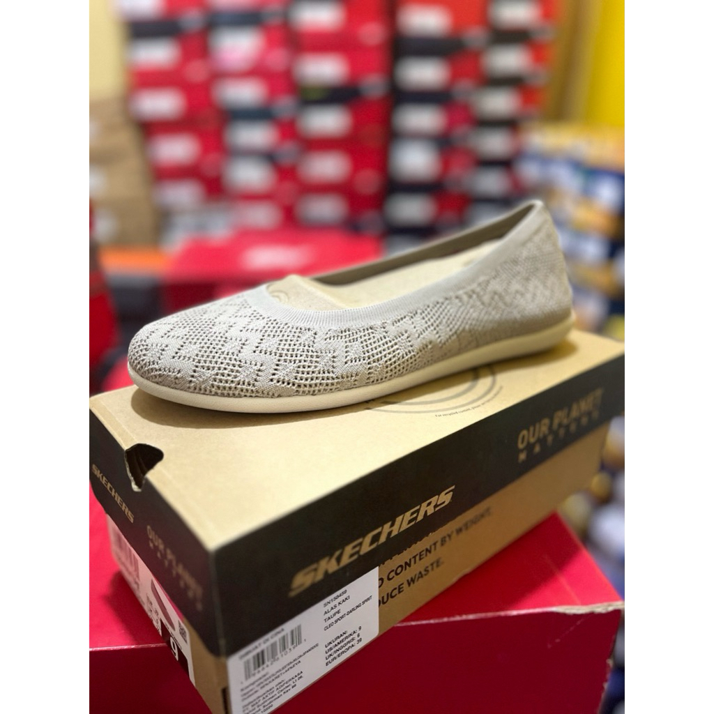 SKECHERS 158765 CLEO