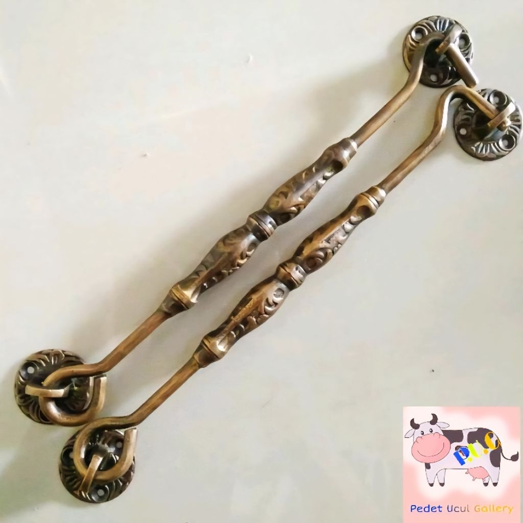 Hak Angin Kuningan Pengait Jendela Kaitan Jendela Motif 