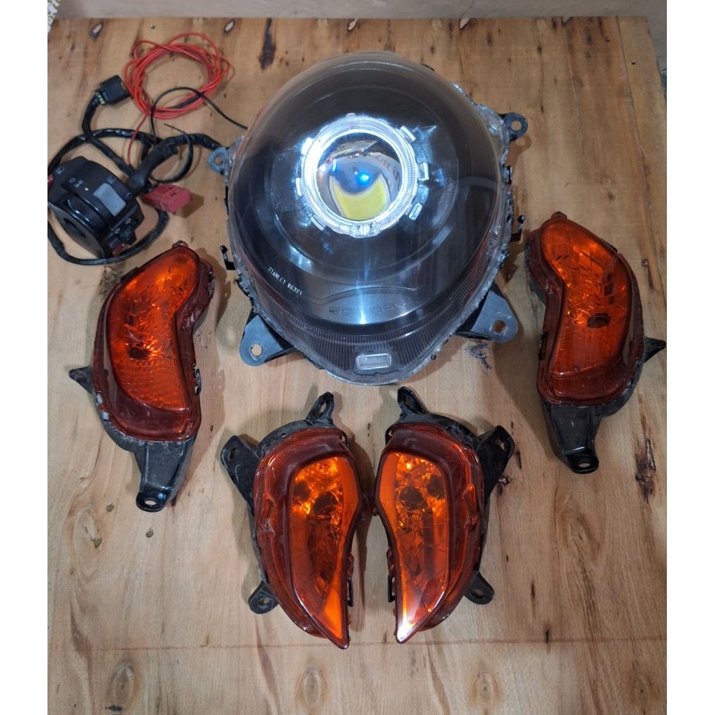 Headlamp lampu biled scoopy 2021-2024