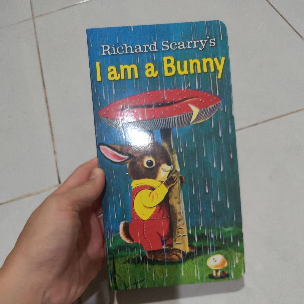 Richard Scarry's I am Bunny buku anak BB preloved like new