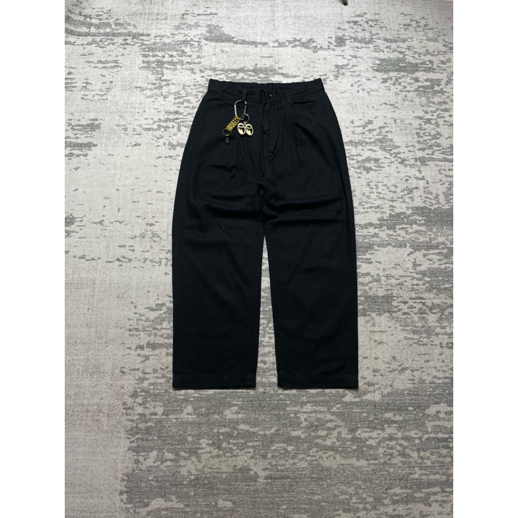 Wego japan one tuck wide pants
