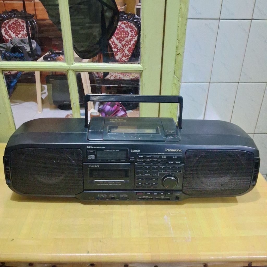 radio Panasonic jadul rusak