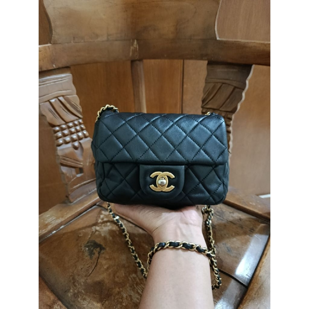 chanel sling bag