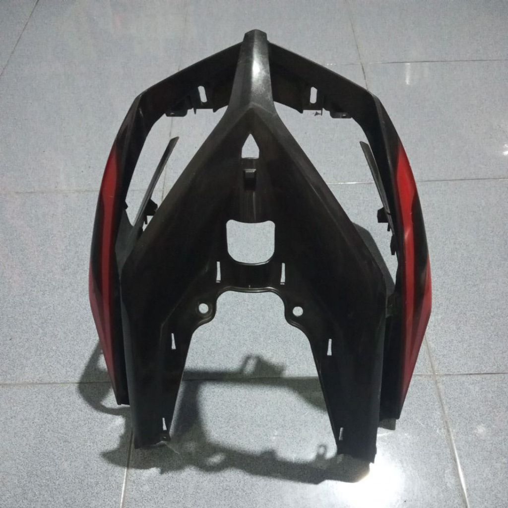 Tameng depan besar Honda Vario techno 110 karbu original copotan motor