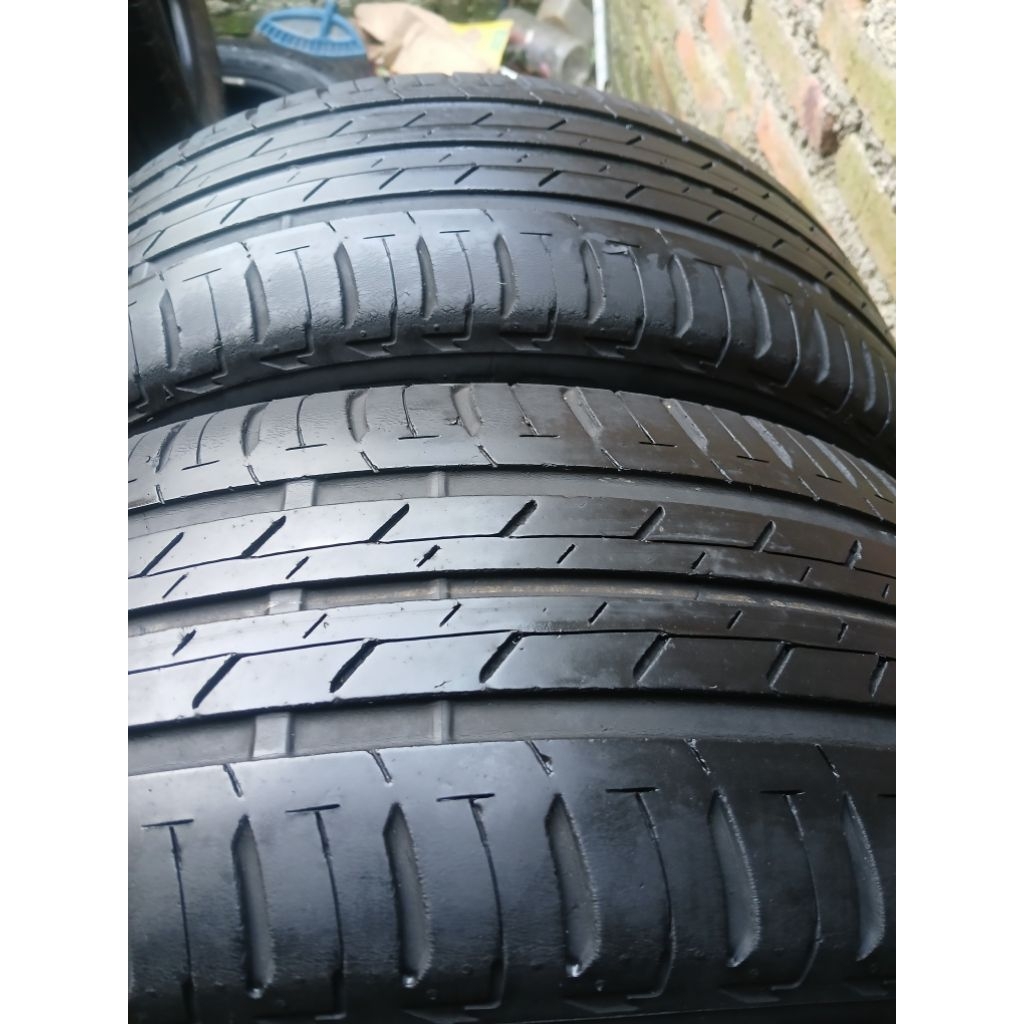 Ban Bridgestone 205/55 R16
