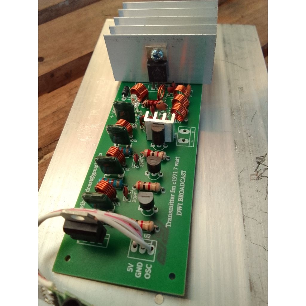 Transmitter fm c1971 7watt osc display pll