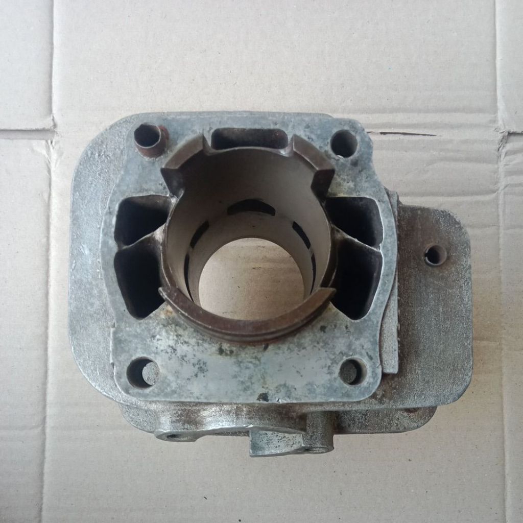 cilinder blok yamaha FIZ FIZR kode YP-1 original
