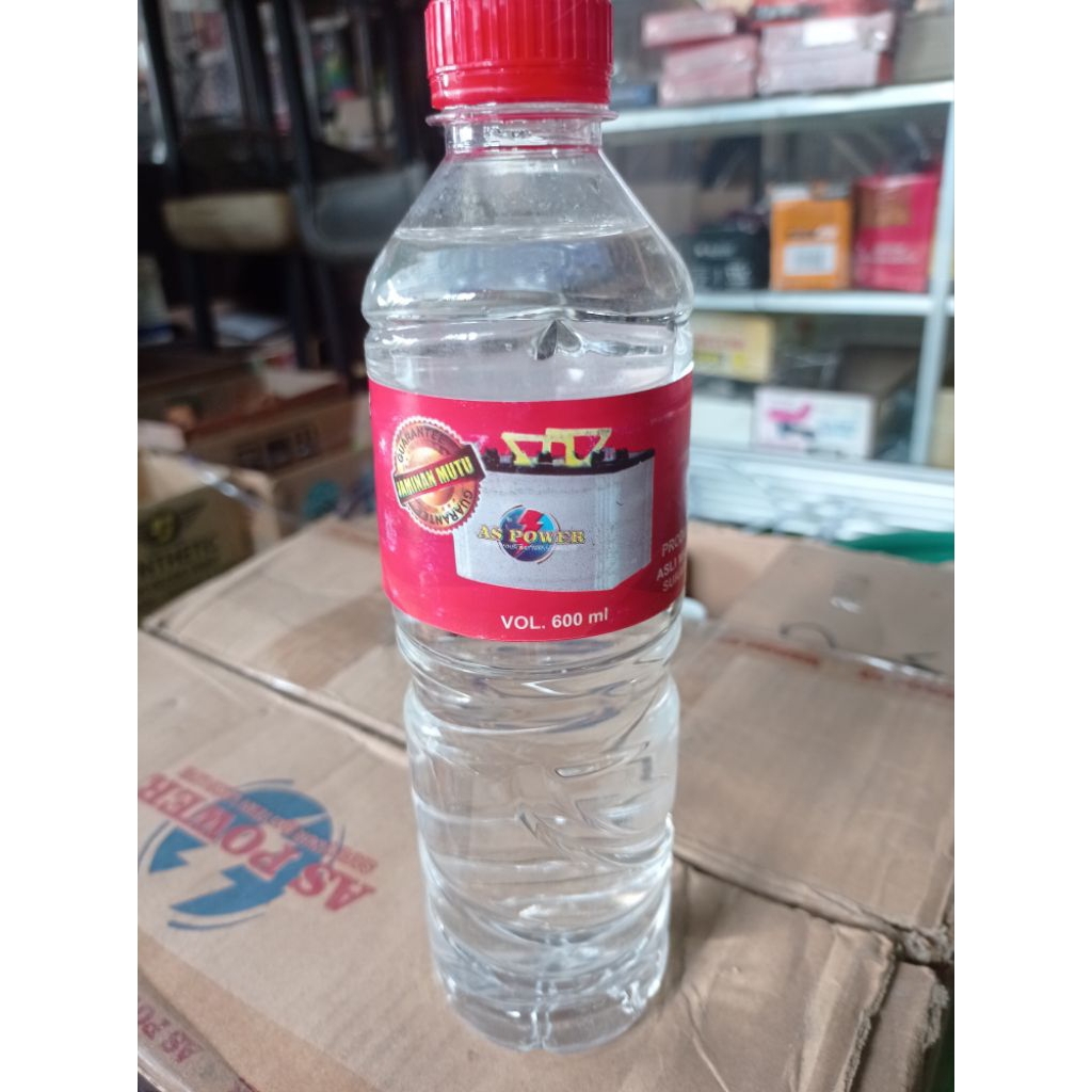 air aki merah untuk isi ulang 600ml.