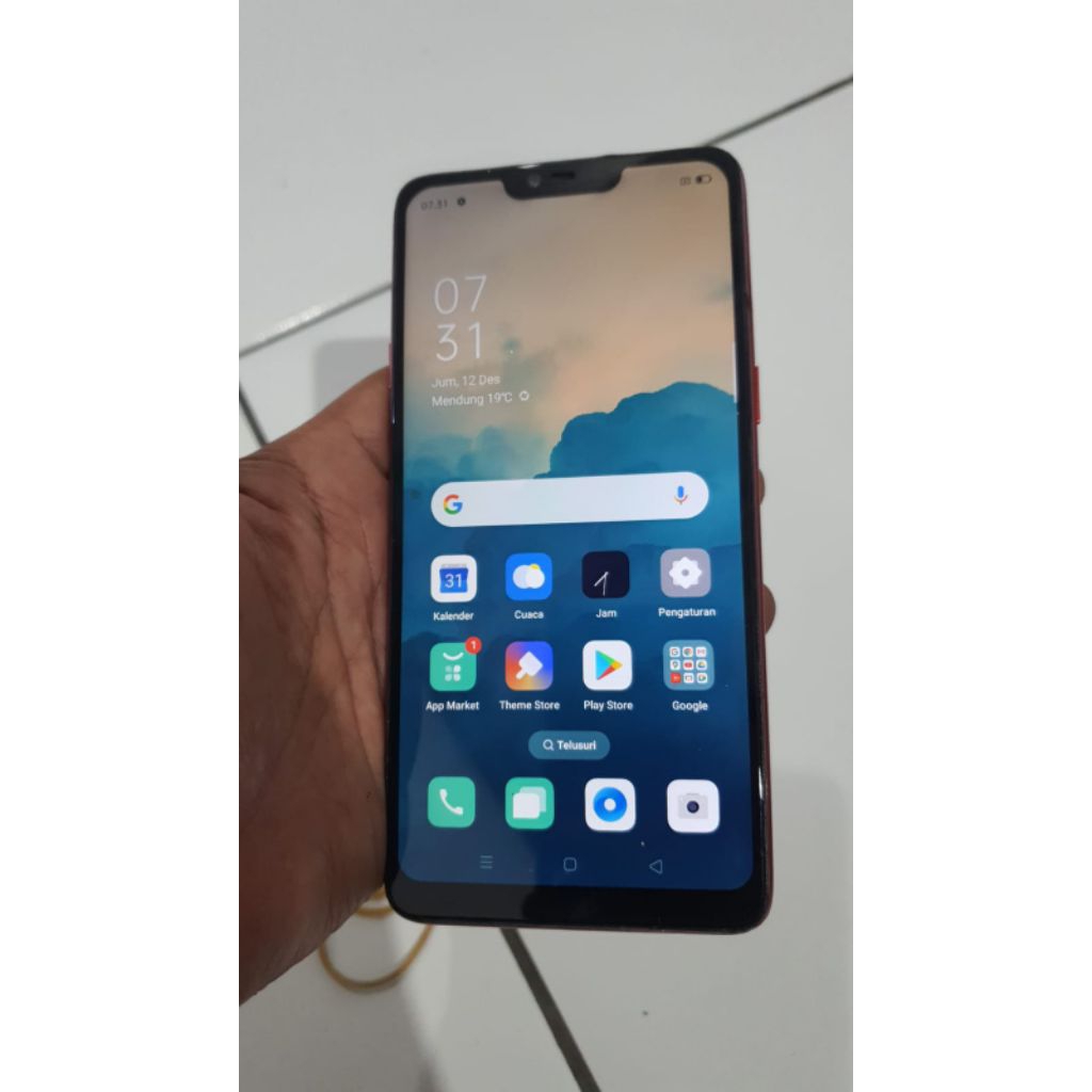 OPPO F7 RAM 4/64 SECOND