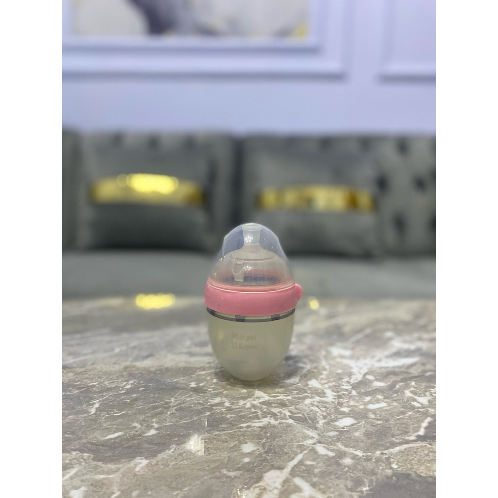 Botol susu Comotomo preloved