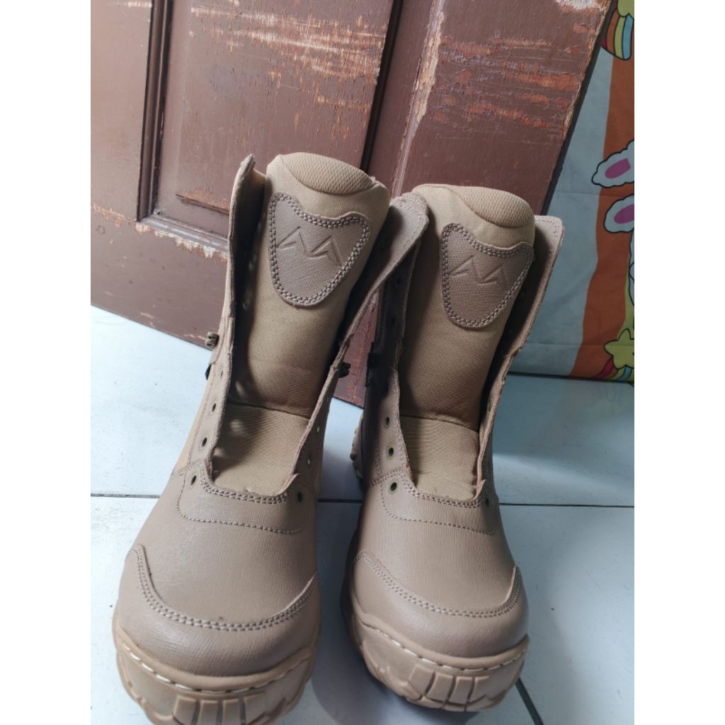 Sepatu PDL Laarz, Cream Gurun Satpol PP Size 42.