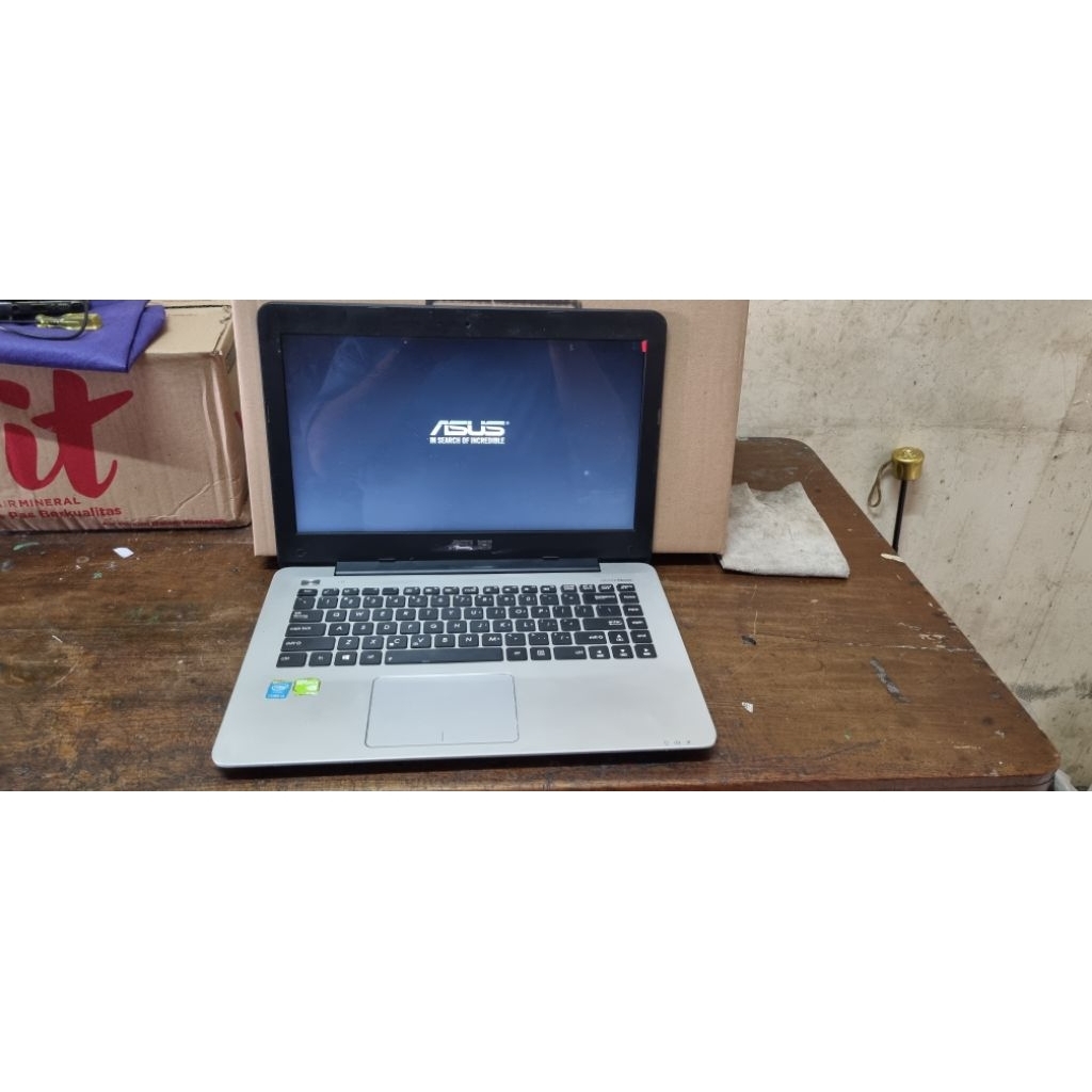 Asus A455LNB intel Core i5 5200U Ram 12gb ddr3 Ssd 128gb hdd500gb geforce 840m 2gb