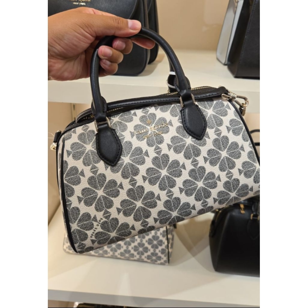 KS spade flower black