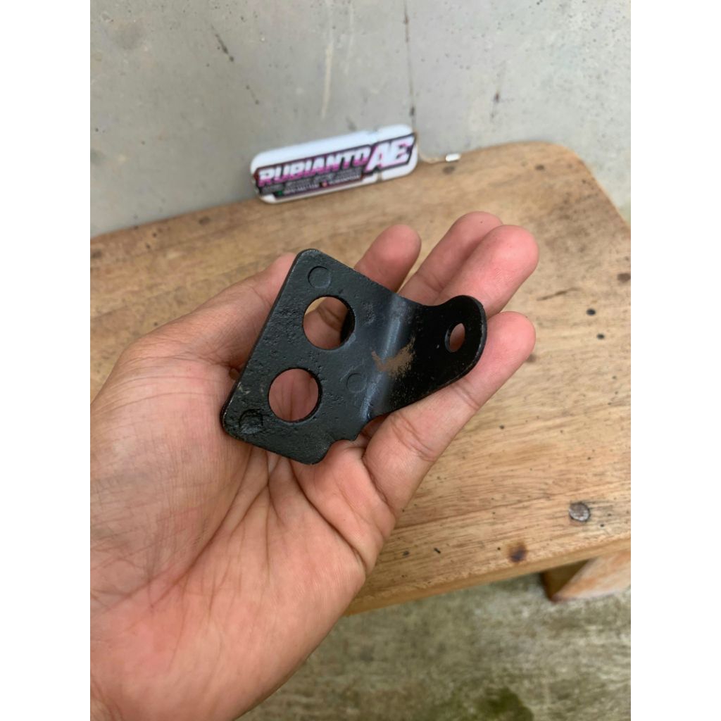 Breket klakson cb100 original