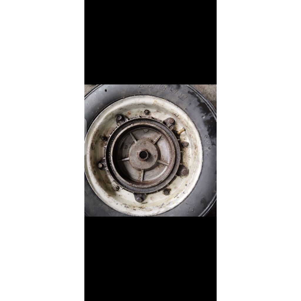 roda belakang set vespa ring 10 PX sprint
