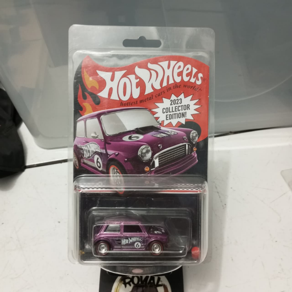 Hotwheels 2023 Collector Edition Morris Mini