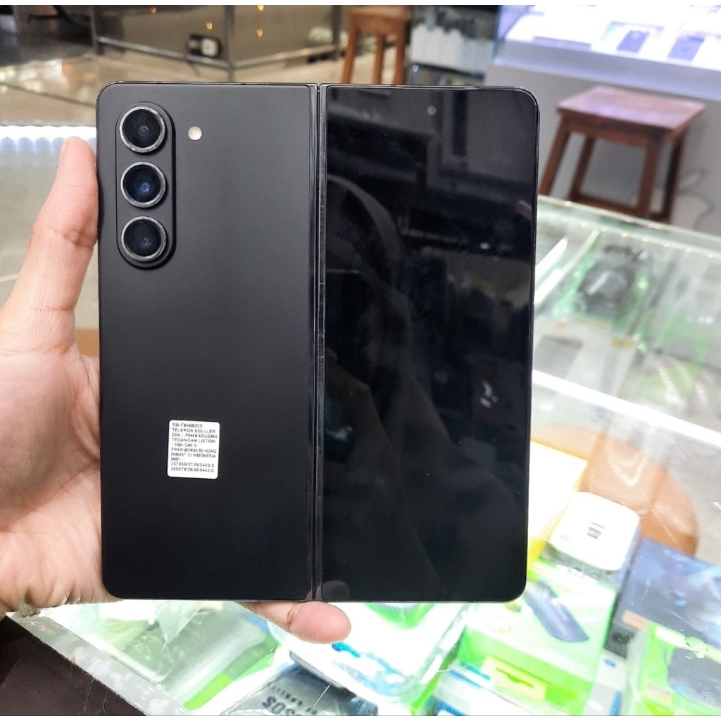 Samsung Galaxy Z Fold 5 5G 12/256 GB - Black - Bekas Garansi Resmi SEIN - Second